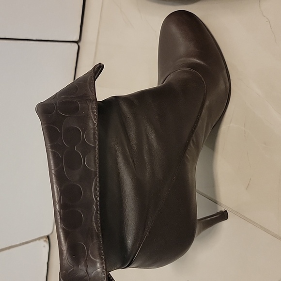 Coach 👢 - Picture 4 of 6